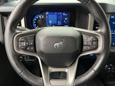 Certified 2024 Ford Bronco Outer Banks AWD/4WD image 14