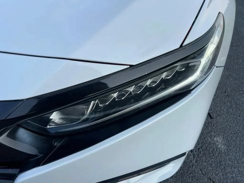 Used 2019 Honda Accord Sport image 32