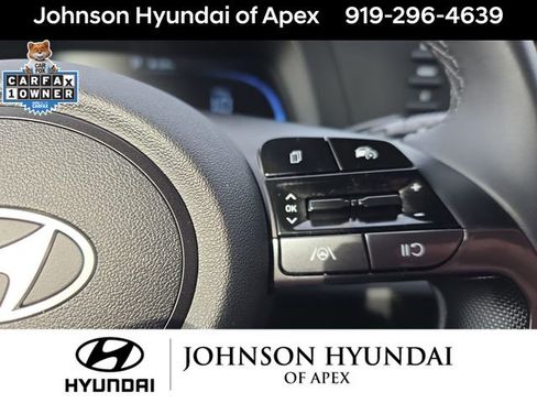 Certified 2025 Hyundai Elantra Sport image 27