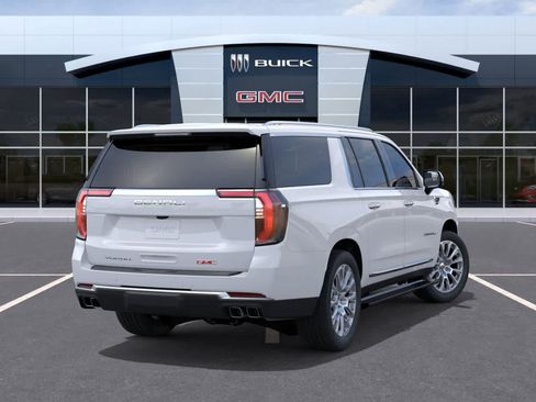 New 2026 GMC Yukon XL Denali w/ Sun & Power Step Package image 4