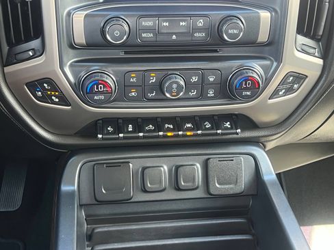 Used 2018 GMC Sierra 1500 Denali w/ Denali Ultimate Package AWD/4WD image 31