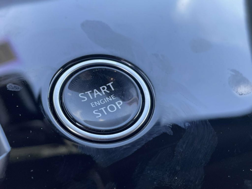 New 2027 Land Rover Range Rover Sport SE AWD/4WD image 38