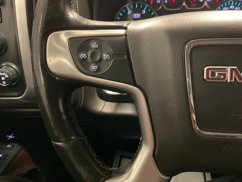 Used 2018 GMC Sierra 2500 SLE w/ SLE Preferred Package image 17