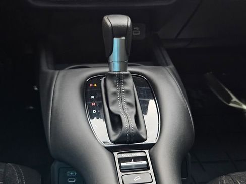 Used 2025 Honda HR-V LX image 24