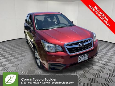Used 2017 Subaru Forester 2.5i AWD/4WD image 1