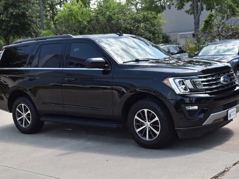 Used 2021 Ford Expedition XLT RWD image 5