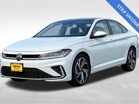 New 2025 Volkswagen Jetta SEL image 2
