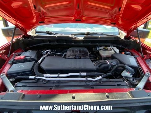 Used 2022 Chevrolet Silverado 1500 Custom Trail Boss AWD/4WD image 44