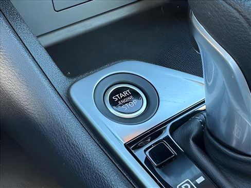 Used 2022 Nissan Sentra SV w/ All-Weather Package image 25