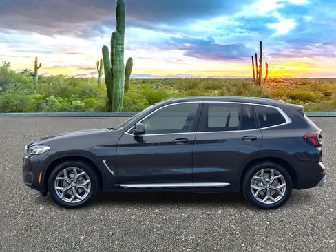 Used 2024 BMW X3 sDrive30i w/ Convenience Package image 3