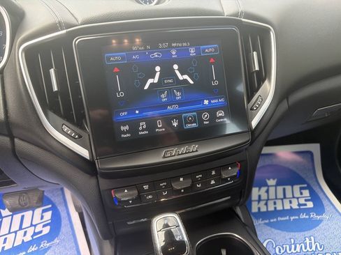 Used 2019 Maserati Ghibli RWD image 14