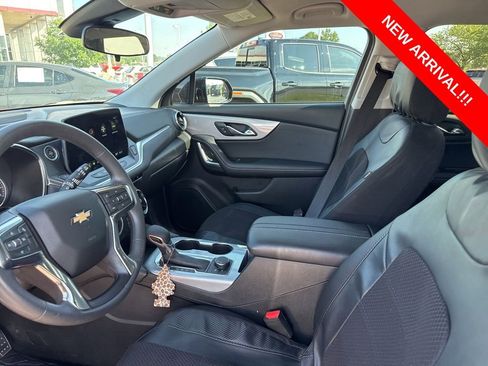 Used 2025 Chevrolet Blazer LT w/ Midnight/Sport Edition FWD image 7