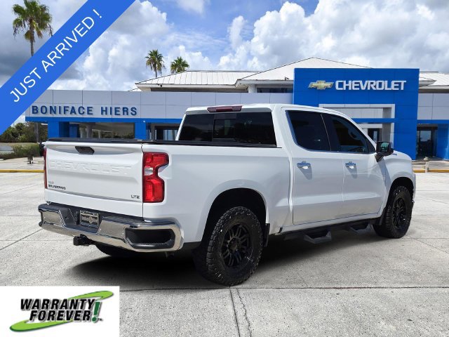 Used 2022 Chevrolet Silverado 1500 LTZ w/ LTZ Convenience Package II RWD image 4