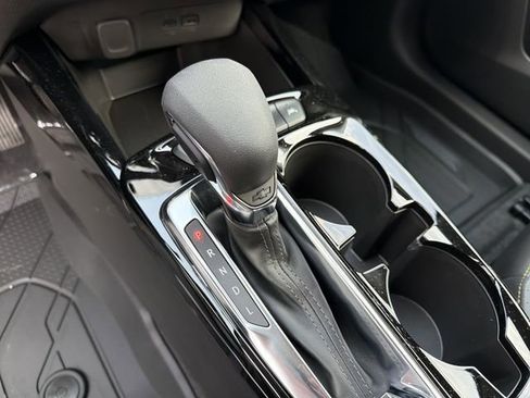 New 2026 Chevrolet Trax LT w/ LT Convenience Package image 20