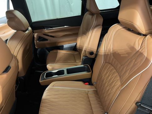 New 2026 INFINITI QX60 Autograph w/ Dark Cargo Package image 32