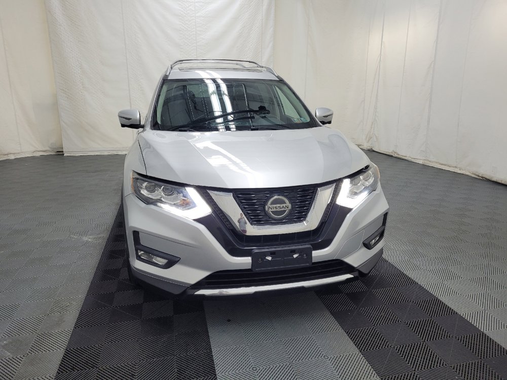 Used 2018 Nissan Rogue SL w/ Premium Package AWD/4WD image 14