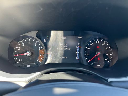 Used 2025 Jeep Compass Limited AWD/4WD image 41