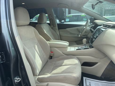 Used 2016 Nissan Murano S w/ Navigation Package FWD image 13