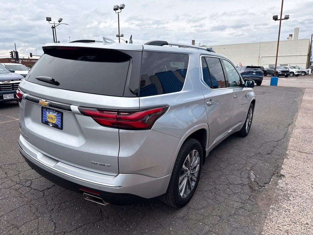 Used 2022 Chevrolet Traverse Premier w/ LPO, Floor Liner Package AWD/4WD image 11