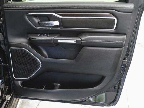 Used 2022 RAM 1500 Laramie image 10