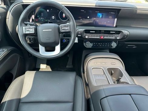 Used 2026 Hyundai Palisade Calligraphy AWD/4WD image 18