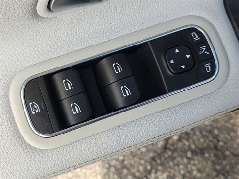 Used 2022 Mercedes-Benz A 220 image 24