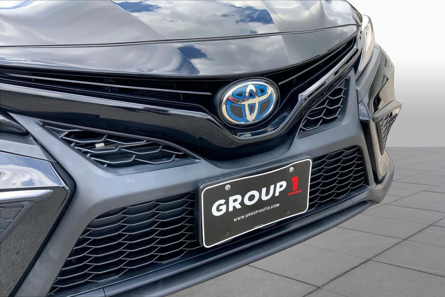 Used 2024 Toyota Camry SE w/ Audio Upgrade Package FWD image 30