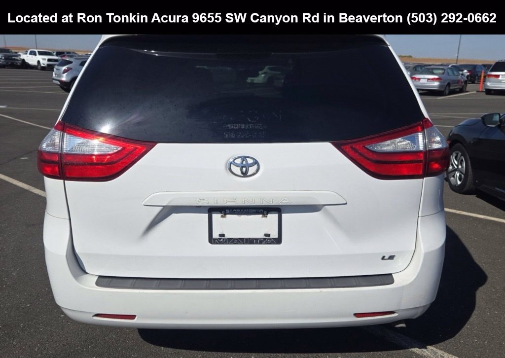 Used 2015 Toyota Sienna LE FWD image 5