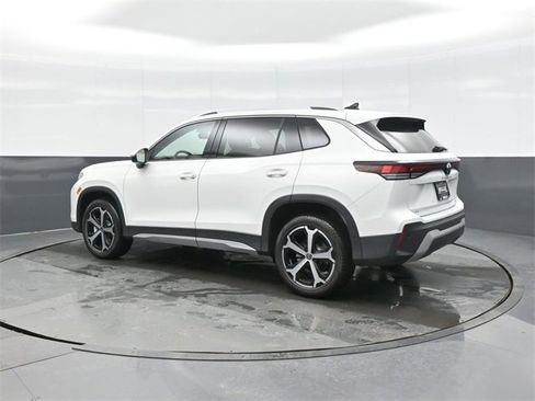 New 2026 Volkswagen Tiguan SE image 5