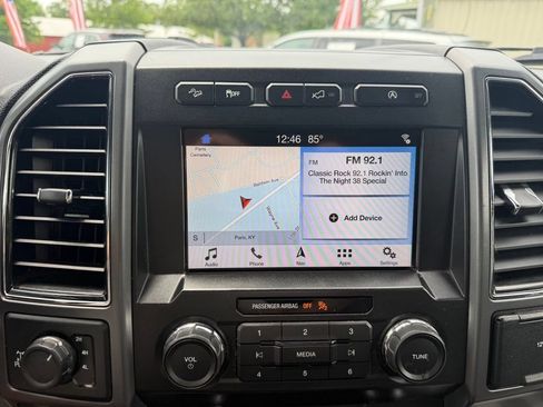 Used 2019 Ford F150 XLT w/ Equipment Group 302A Luxury AWD/4WD image 16