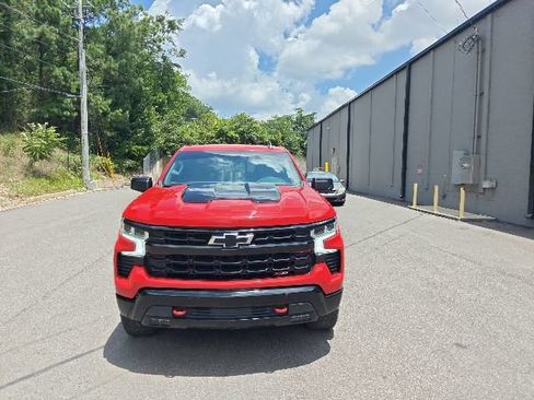 Used 2024 Chevrolet Silverado 1500 LT Trail Boss w/ Convenience Package II AWD/4WD image 8