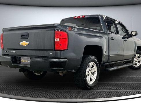 Used 2018 Chevrolet Silverado 1500 LT w/ All Star Edition AWD/4WD image 6