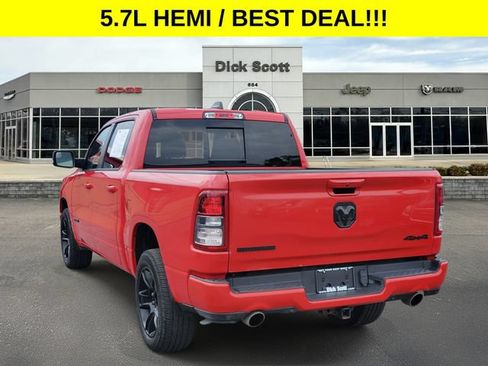 Used 2022 RAM 1500 Big Horn AWD/4WD image 3