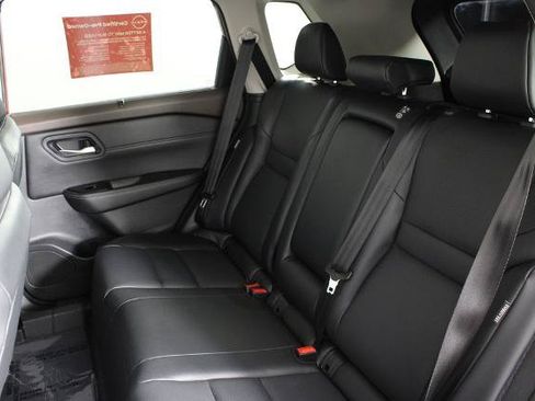 Certified 2022 Nissan Rogue SV w/ SV Premium Package FWD image 22