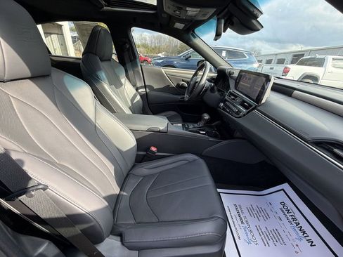 Used 2023 Lexus ES 300h F Sport w/ Accessory Package (Z2) image 11