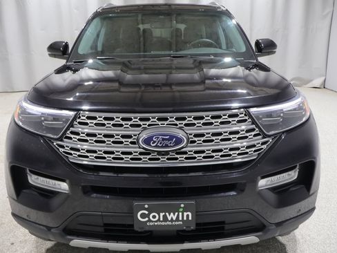 Used 2024 Ford Explorer Limited w/ Equipment Group 301A AWD/4WD image 7