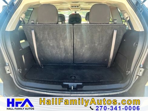 Used 2016 Dodge Journey SE w/ Flexible Seating Group FWD image 12