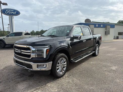 Used 2024 Ford F150 Lariat w/ Bed Utility Package AWD/4WD image 2