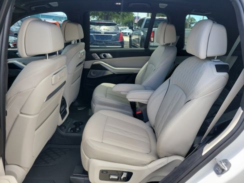 Used 2024 BMW X7 M60i w/ Executive Package AWD/4WD image 16