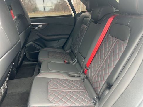 Used 2025 Audi SQ8 Prestige image 6