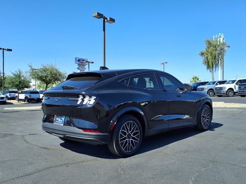 Certified 2025 Ford Mustang Mach-E Premium AWD/4WD image 6