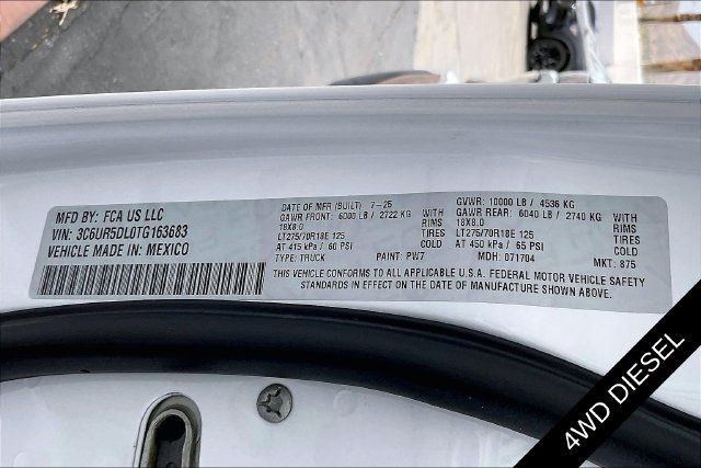 Used 2026 RAM 2500 Big Horn AWD/4WD image 33