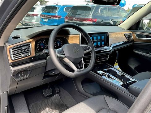 New 2026 Volkswagen Atlas SE AWD/4WD image 8