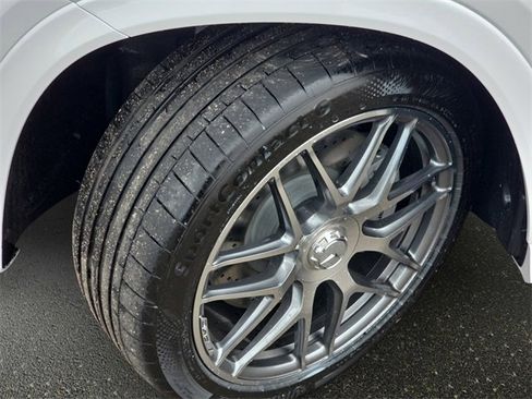 Used 2026 Mercedes-Benz GLE 53 AMG GLE 53 AMG image 35