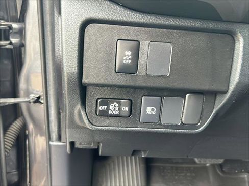 Certified 2021 Toyota Tacoma SR5 image 11