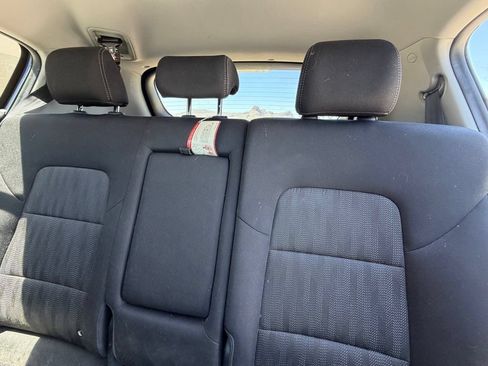 Used 2019 Kia Sportage LX FWD image 12
