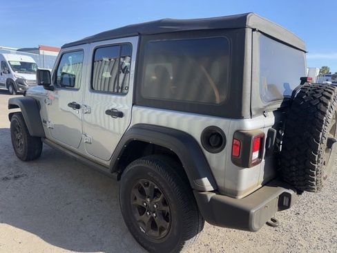 Used 2021 Jeep Wrangler Unlimited Sport AWD/4WD image 8