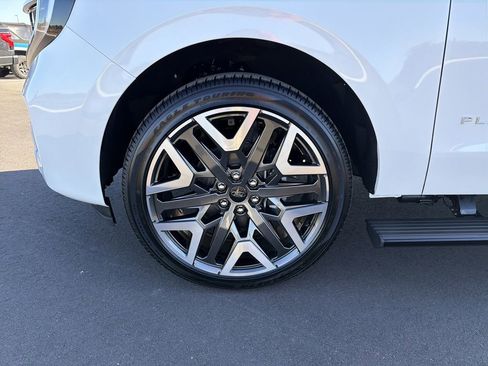 New 2026 Ford Expedition Max Platinum w/ Platinum Ultimate Package AWD/4WD image 35
