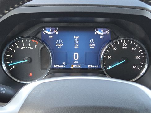 Used 2024 Ford Expedition XLT image 16