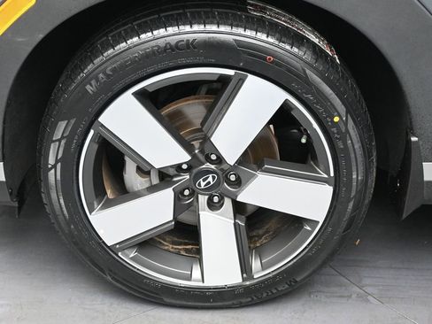 Used 2024 Hyundai Santa Fe Limited FWD image 38